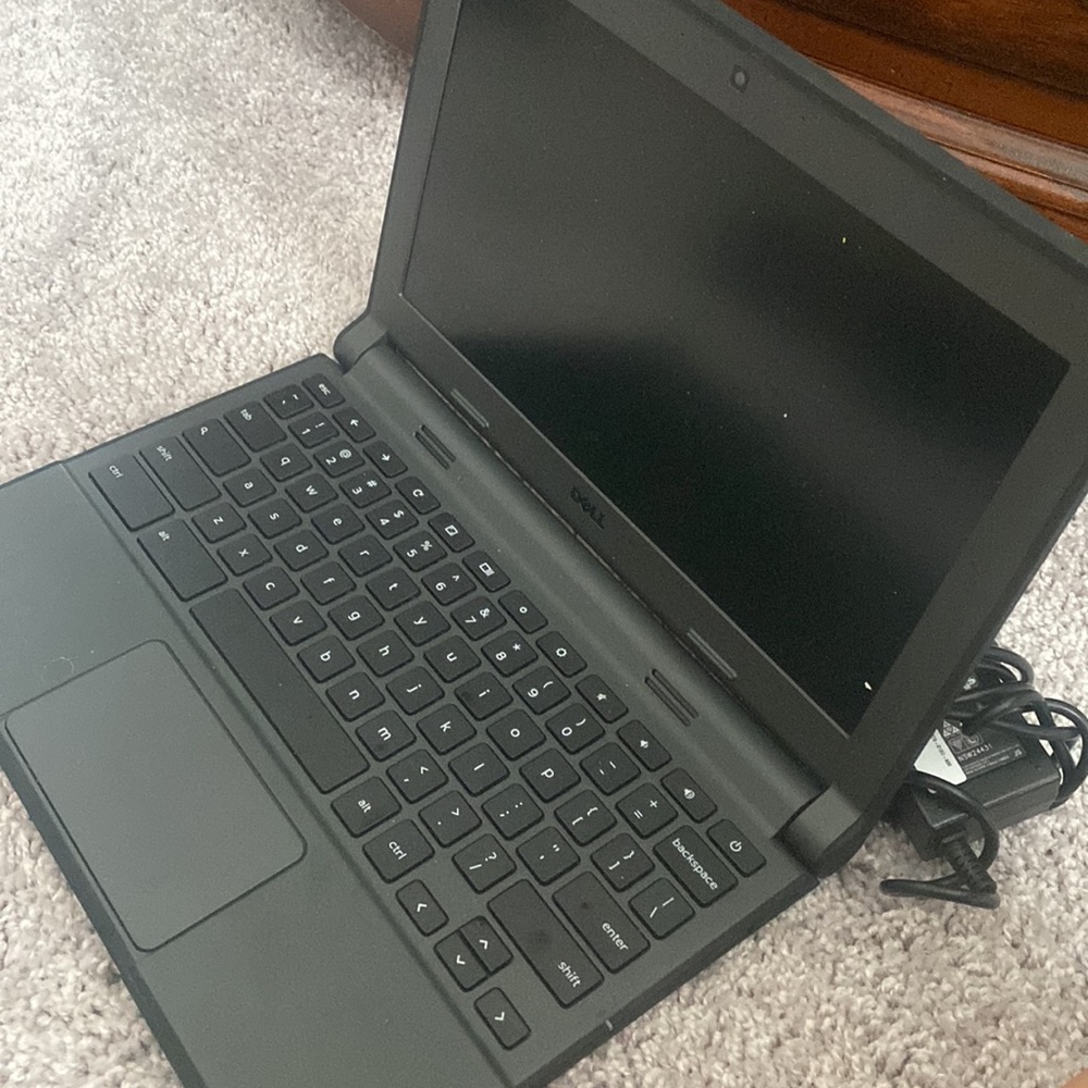 Used chrome book - Picture 3 of 4